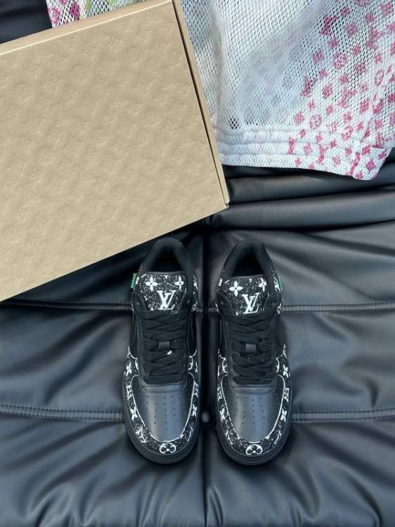 Picture of Louis Vuitton Shoes _SKULVsz39-46jyh054815884